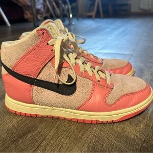 Nike Women's Pink and Black High-Top Sneakers